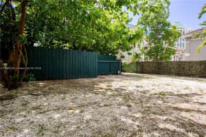 3164 Center St Miami, FL 33133 - MLS#A11869749