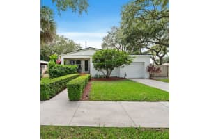 3800 Sw 68th Ave, Miami