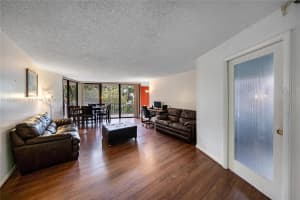 2000 Towerside Ter 412, Miami, FL 33138 - MLS#A11869794