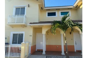 7458 Nw 179th Ter 7458 Hialeah, FL 33015 - MLS#A11869808