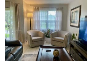 12500 Sw 5th Ct 212m, Pembroke Pines