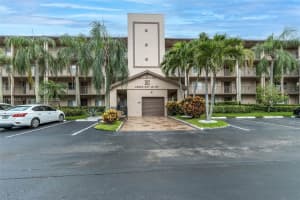 12550 Sw 15th St 205e, Pembroke Pines