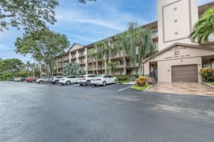 12550 SW 15th St 205E, Pembroke Pines, FL 33027 - MLS#A11869826