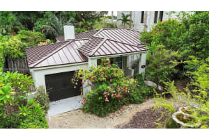 393 Minola Dr, Miami Springs