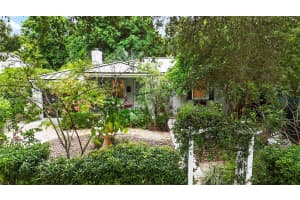 393 Minola Dr, Miami Springs, FL 33166 - MLS#A11869830