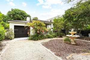393 Minola Dr, Miami Springs, FL 33166 - MLS#A11869830