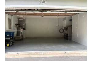 4304 Beechwood Cir, Weston, FL 33331 - MLS#A11869854