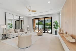 810 Ne 17th Ter Fort Lauderdale, FL 33304 - MLS#A11869881