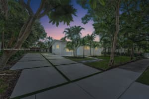 21021 NE 13th Pl, Miami, FL 33179 - MLS#A11869889