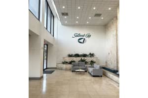 13499 Biscayne Blvd 403, North Miami