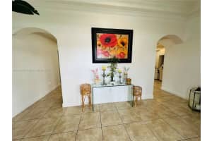 6040 SW 97th Ave, Miami, FL 33173 - MLS#A11869952