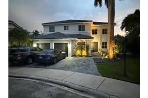 1063 Sunflower Cir, Weston, FL 33327 - MLS#A11869956