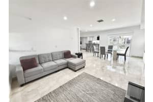 947 Ne 149th St Miami, FL 33161 - MLS#A11870050