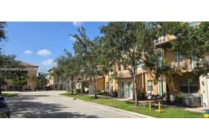 819 SW 147th Ave 1405, Pembroke Pines, FL 33027 - MLS#A11870056