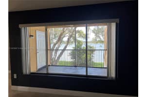 2341 NW 33rd St 410, Oakland Park, FL 33309 - MLS#A11870057