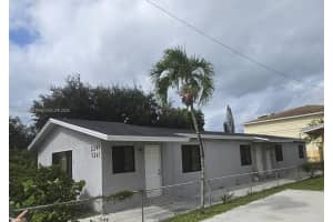 2245 Freedom St 2, Hollywood