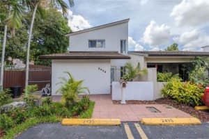 2435 Sw 11th St 9-b, Miami
