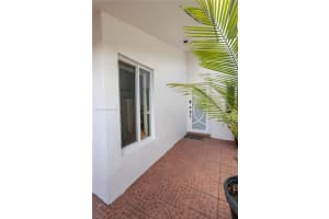 2435 SW 11th St 9-B, Miami, FL 33135 - MLS#A11870120