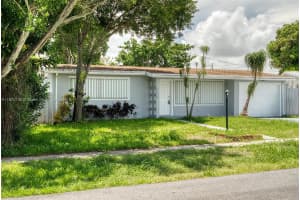 658 SW 1st Ct n/a, Boynton Beach, FL 33426 - MLS#A11870130