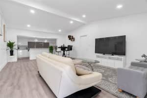 658 SW 1st Ct n/a, Boynton Beach, FL 33426 - MLS#A11870130