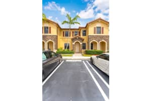 449 Se 32 Ter, Homestead
