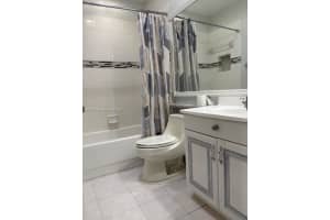 5721 Riverside Dr 302B5, Coral Springs, FL 33067 - MLS#A11870147