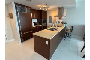 465 Brickell Ave BAY1018, Miami, FL 33131 - MLS#A11870163
