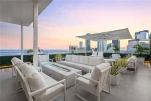 801 Brickell Key Blvd PH3306, Miami, FL 33131 - MLS#A11870165