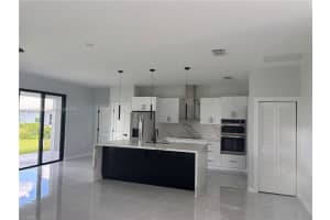 1314 Nw 14 Ave Cape Coral, FL 33993 - MLS#A11870183
