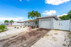 4510 NW 168th Ter, Miami Gardens, FL 33055 - MLS#A11870192