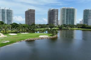 3675 N Country Club Dr 204, Aventura, FL 33180 - MLS#A11870231