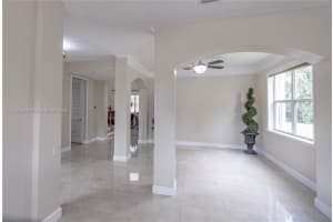 5280 NW 95th Ave, Coral Springs, FL 33076 - MLS#A11870239