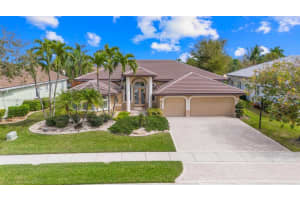 5135 Kensington Cir, Coral Springs