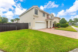 16575 SW 101st Ter, Miami, FL 33196 - MLS#A11870253