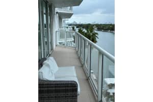 5900 Collins Ave 705, Miami Beach, FL 33141 - MLS#A11870267