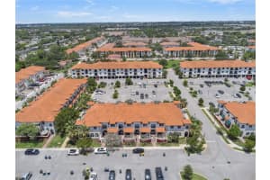 3529 Nw 29th Pl Lauderdale Lakes, FL 33311 - Off Market
