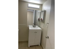 6065 NW 186th St 304, Hialeah, FL 33015 - MLS#A11870296