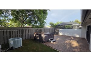 11527 SW 84th Ln, Miami, FL 33173 - MLS#A11870331