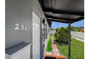 2861 Davie Blvd Fort Lauderdale, FL 33312 - MLS#A11870334