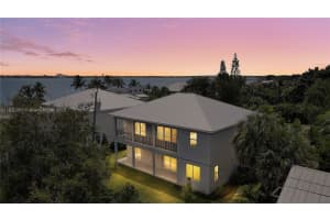 1023 NE Orange Ave, Jensen Beach, FL 34957 - MLS#A11870351