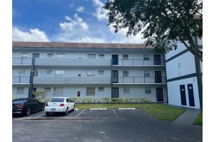 8320 Sands Point Blvd M105, Tamarac