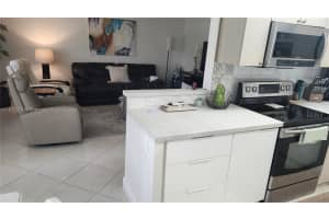 2001 Ventnor G 2001, Deerfield Beach, FL 33442 - MLS#A11870378