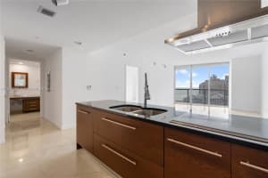 495 Brickell Ave 2709, Miami, FL 33131 - MLS#A11870399