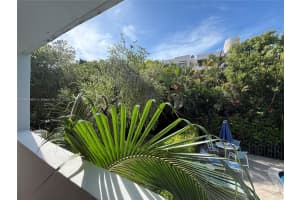 100 Ocean Lane Dr 205, Key Biscayne, FL 33149 - MLS#A11870404