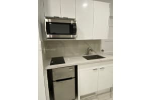 1901 NE 186th Dr 1, North Miami Beach, FL 33179 - MLS#A11870411
