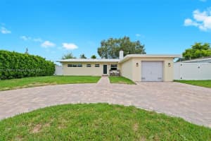 9620 Jamaica Dr, Cutler Bay