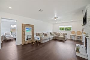 9620 Jamaica Dr, Cutler Bay, FL 33189 - MLS#A11870415