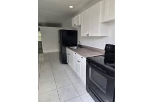 MLS# A11870420, Hollywood, Florida 33020