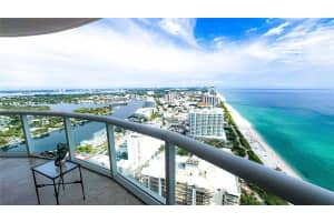 6365 Collins Ave 3811, Miami Beach, FL 33141 - MLS#A11870470