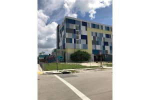 215 NE 25 STREET, Miami, FL 33137 - MLS#A11870480
